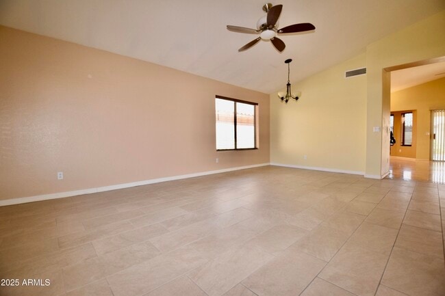 Building Photo - 4643 E Goldfinch Gate Ln