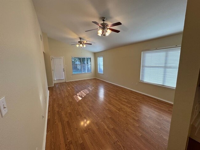 Building Photo - 1710 Chinati Mountain Trail