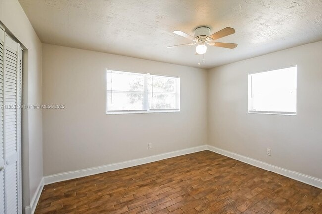 Building Photo - 6648 Osborne Dr