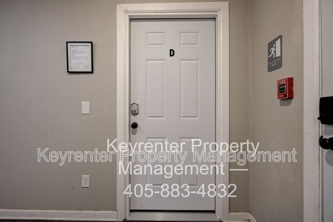 Building Photo - 2325 NW 12th St