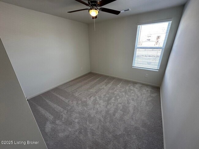 Building Photo - 7628 Fair Ln