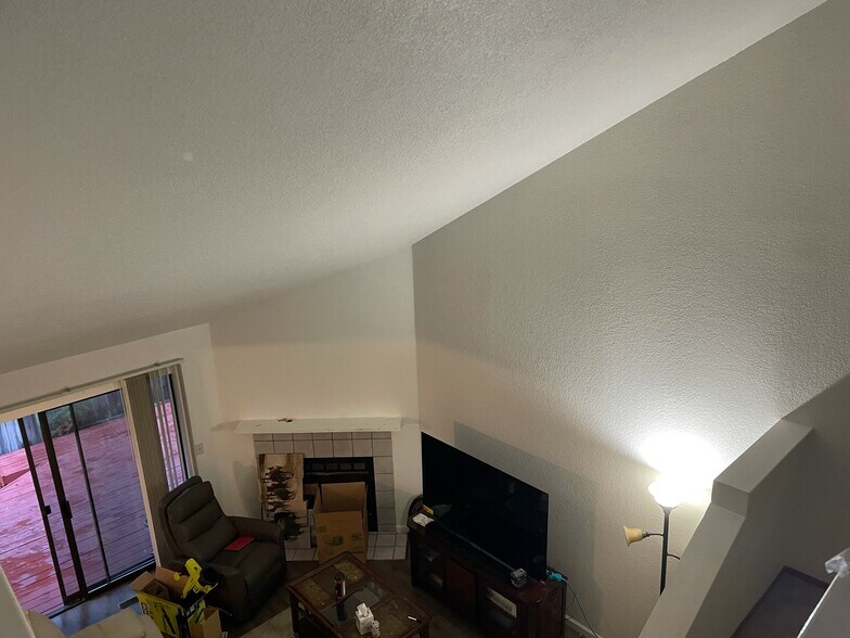 Building Photo - 790 Praderia Cir