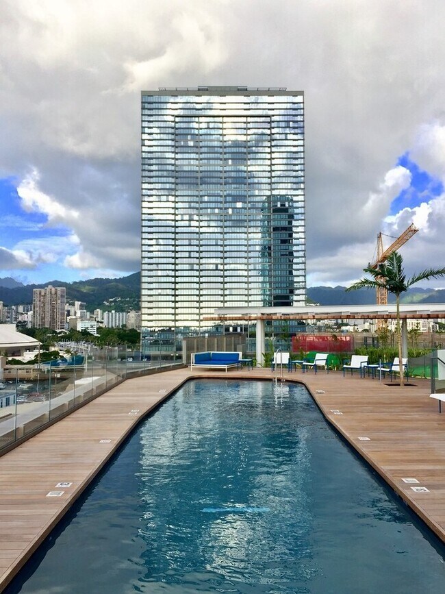 Building Photo - Kakaako: Ae'o - 2 Bed, 2 Bath Condo with o...