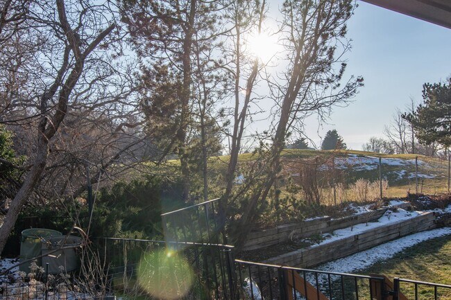 Building Photo - Ridgewood Condo 1 Bed Apartment W/ Pool & Clubhouse!