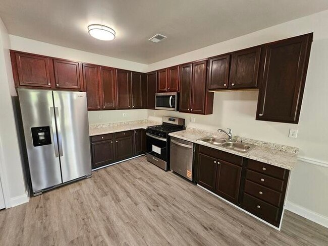 Building Photo - 4316 Notting Hill Dr SW