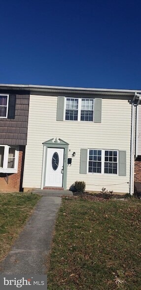 Building Photo - 208 Moore Dr