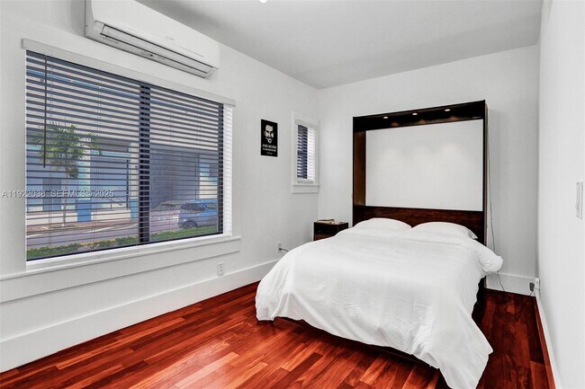 Building Photo - 1656 Polk St