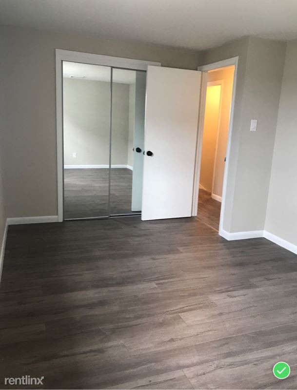 Building Photo - 4 br, 2 bath House - 204 Sheridan Pl
