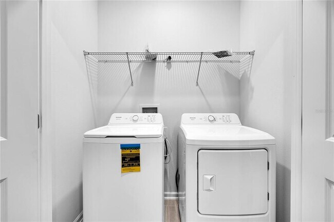 Building Photo - 2705 Bevel Ln