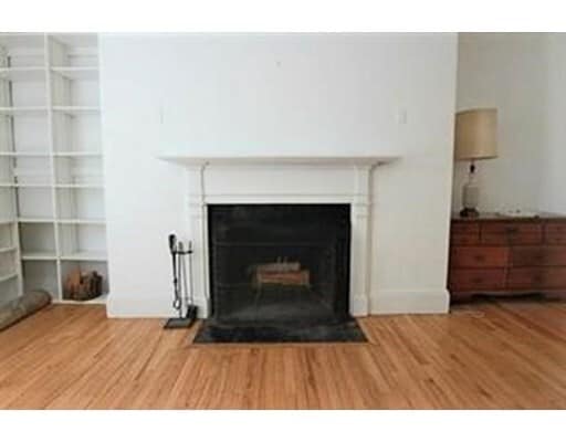 Building Photo - 205 Mount Auburn St