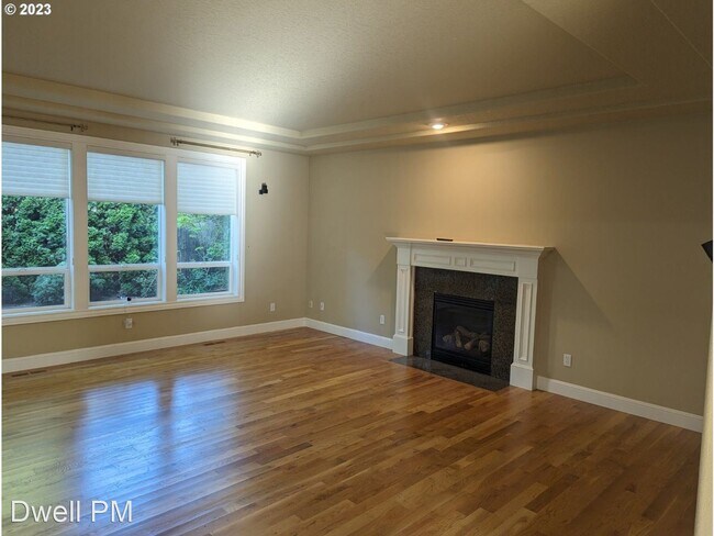 Building Photo - 4 br, 3 bath House - 5640 SW Stott Ave