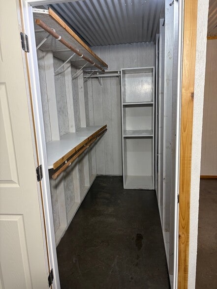 Building Photo - 2855 W Texas 154