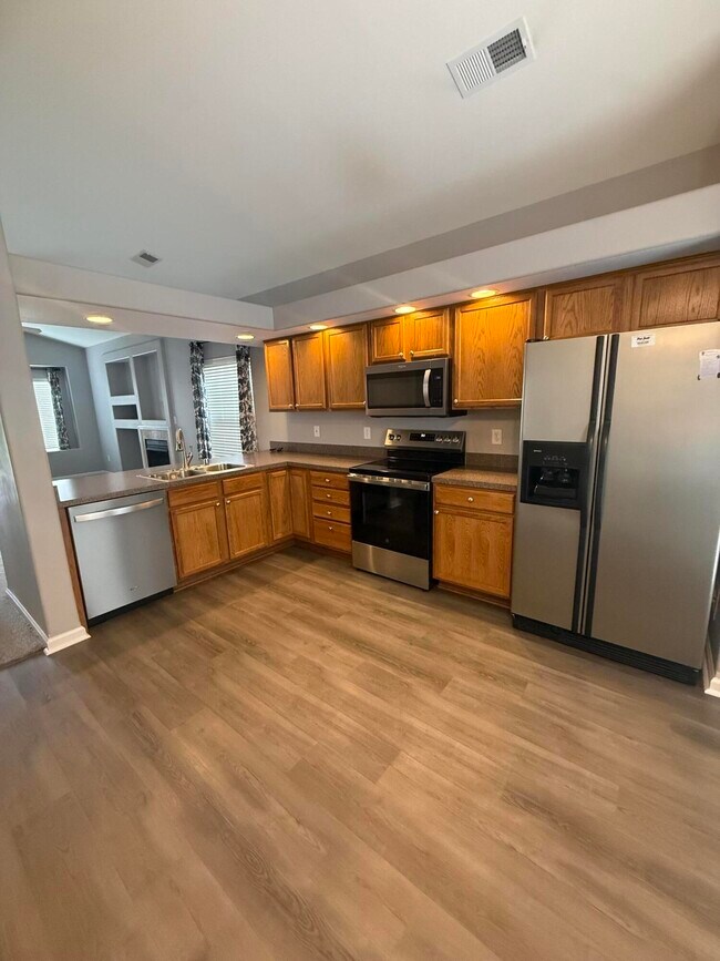 Building Photo - 3361 Scottish Trace