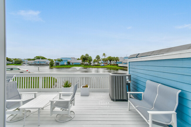Building Photo - 1113 Ocean Dunes Cir