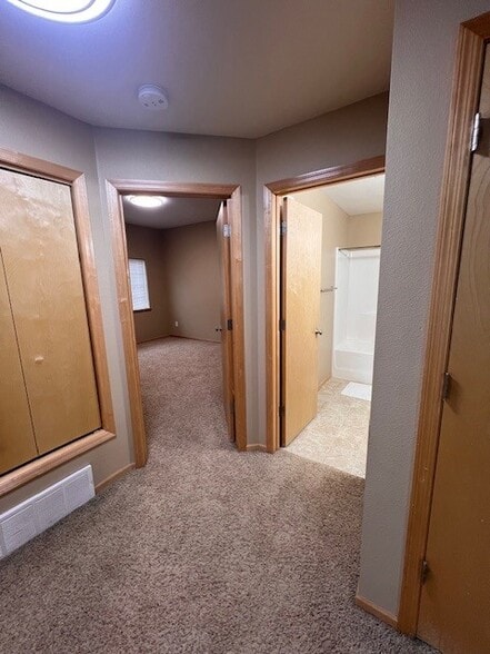 Building Photo - 1245 Alexander Way