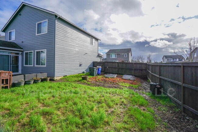 Building Photo - 8704 N 2nd Loop