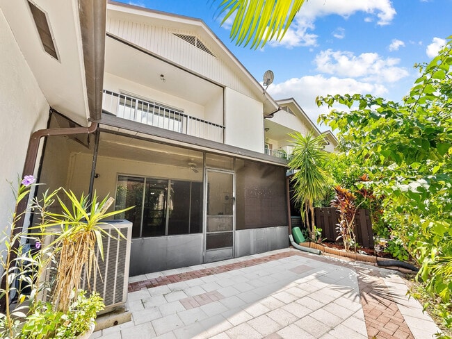 Building Photo - 2226 Nova Village Dr