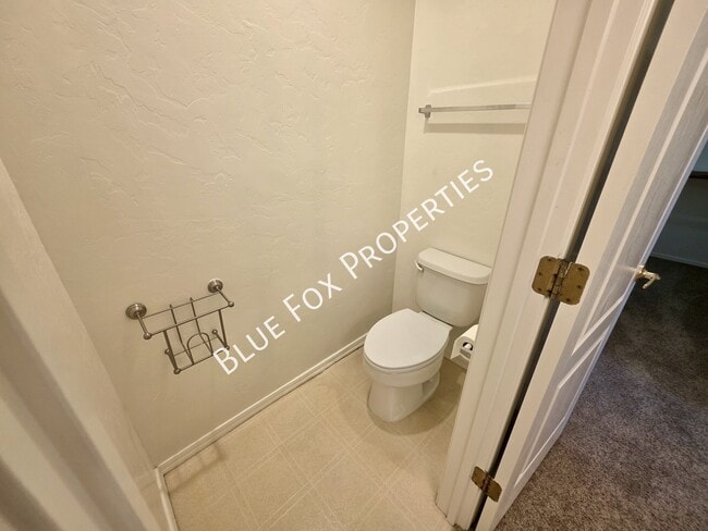Building Photo - 13088 N Pier Mountain Rd