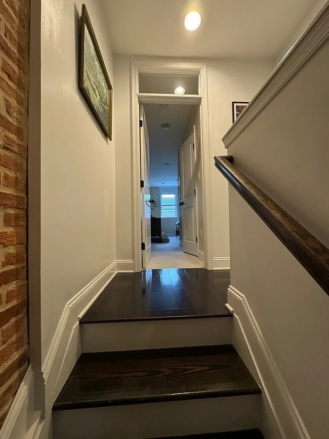 Entrance to Master Bedroom - 113 W Randall St