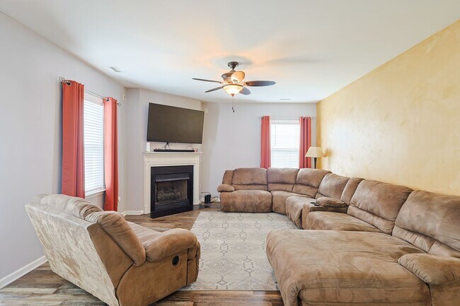 Building Photo - 363 Heathrow Dr