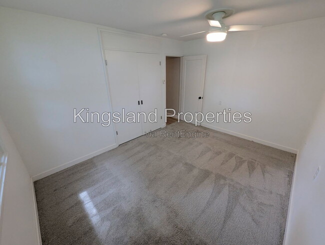 Building Photo - 4101 Koeln Ave