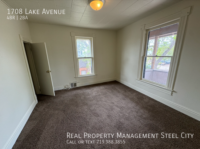 Building Photo - 1708 Lake Ave