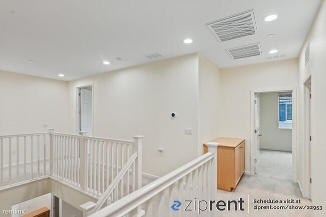 Building Photo - 5 br, 3 bath House - 334 Pacifica Drive, B...
