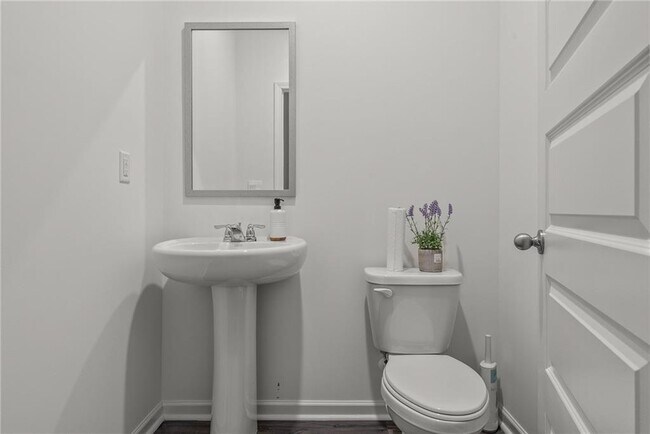 Building Photo - 379 Blue Juniper Cir