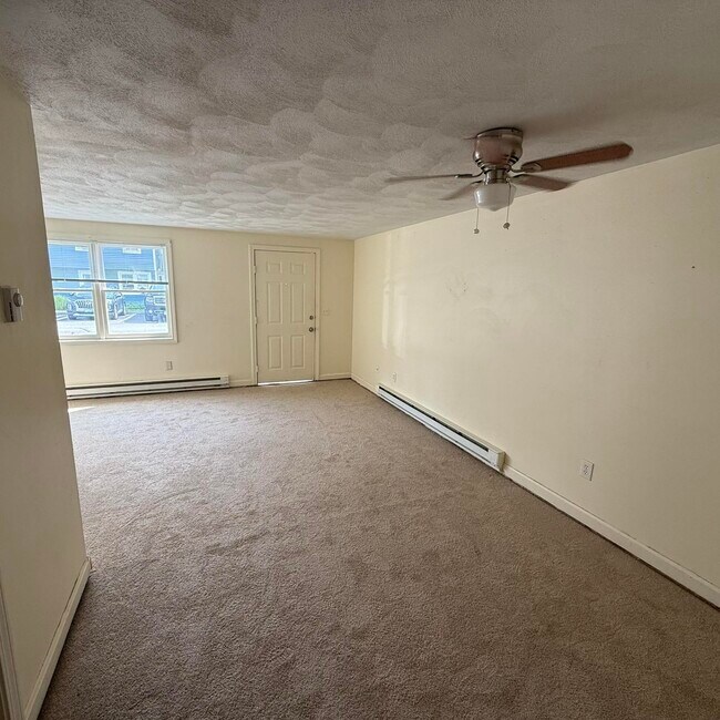 Building Photo - 59 Stonegate Ln