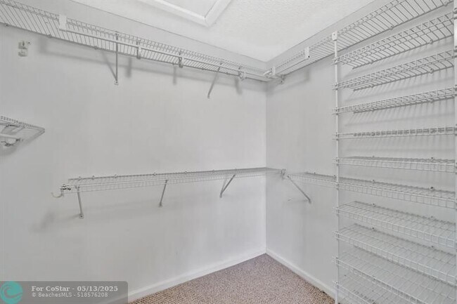 Building Photo - 6715 Via Regina