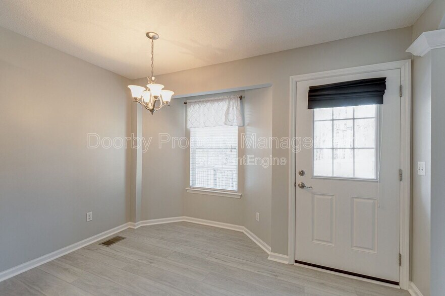 Building Photo - 7420 Salmon Ln
