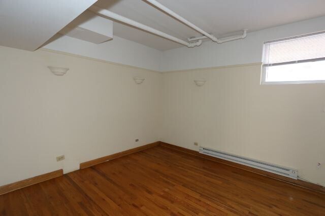 Building Photo - 3456 N Sheffield