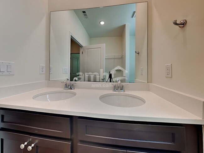 Building Photo - 5356 Pebble Bridge Way