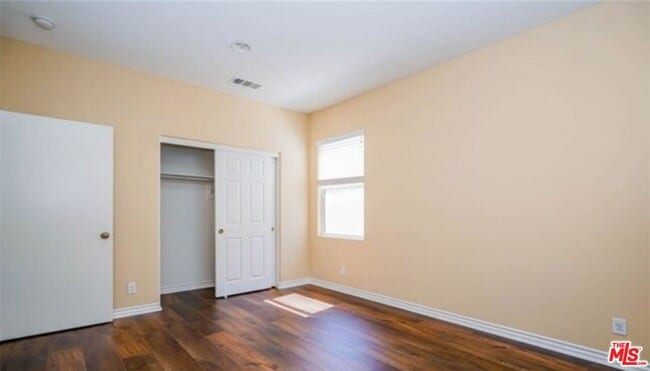 Building Photo - 1241 Ivy Terrace