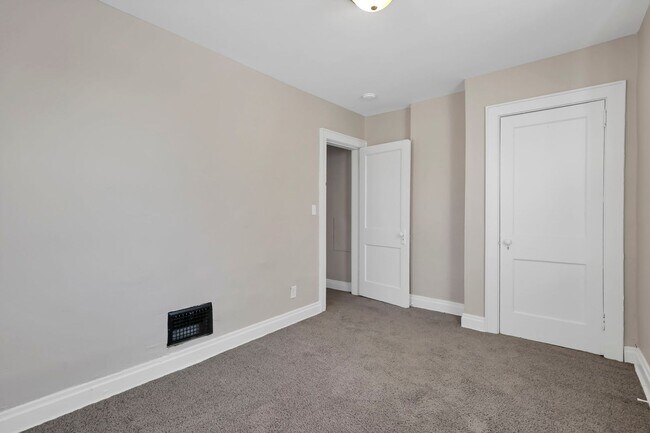 Building Photo - 775-777-777 S 17th St