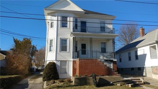 Building Photo - 75 Naples Ave