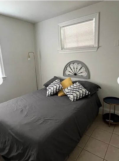 Building Photo - 2228 Riverland Dr