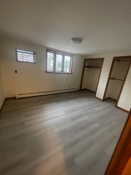 Building Photo - 312 Cross St