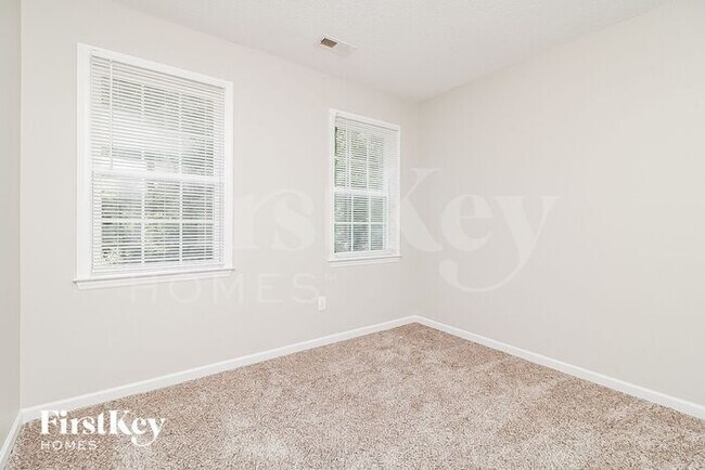 Building Photo - 25 Merrimar Ct