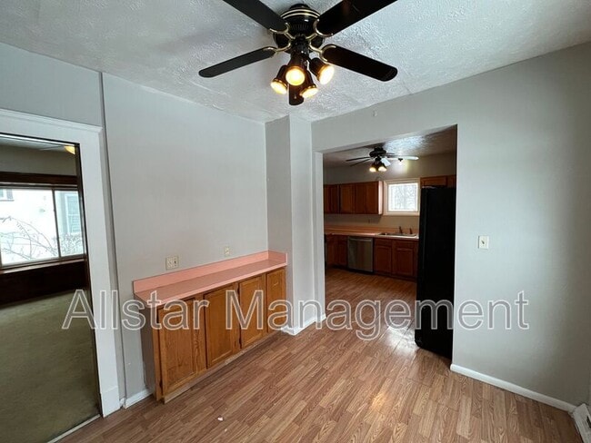 Building Photo - 4296 E 114th St