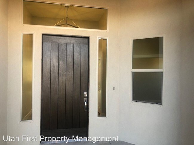 Building Photo - 4 br, 3 bath House - 358 S Buckthorn Lane