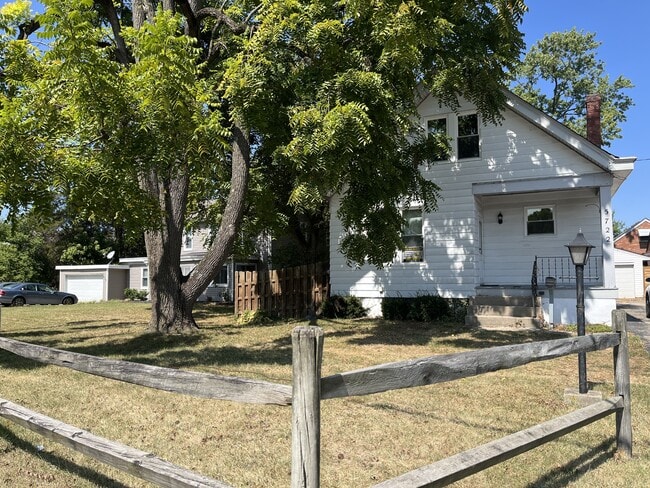 Building Photo - 5722 Bridgetown Rd