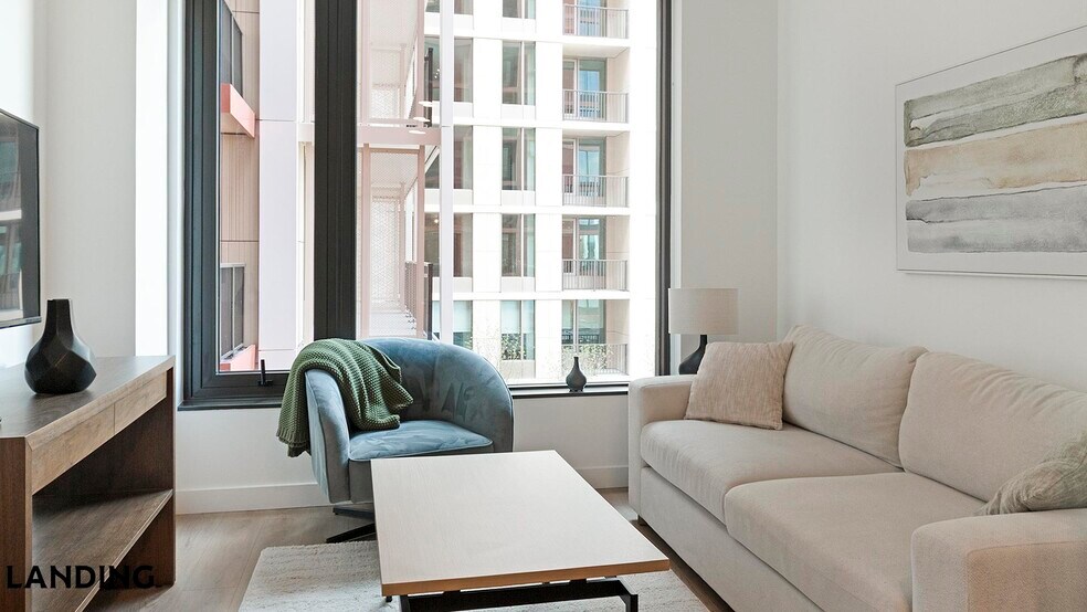 Building Photo - 632 Howard Rd SE