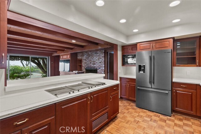 Building Photo - 1218 Flintridge Ave