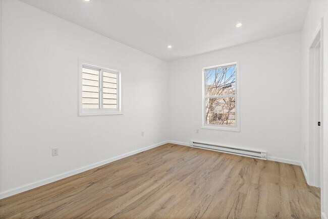 Building Photo - 20 Delaware Ave