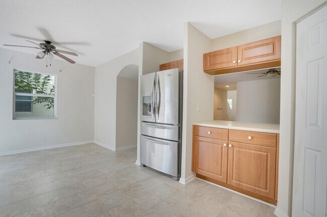 Building Photo - 785 Imperial Lake Rd