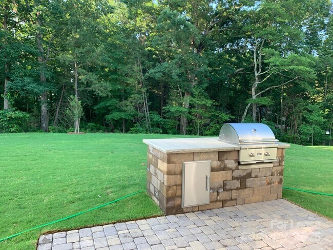 Building Photo - 143 Wrangell Dr