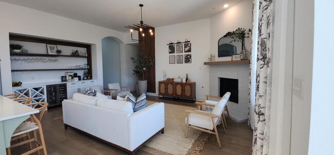Building Photo - 1156 Firecracker Dr