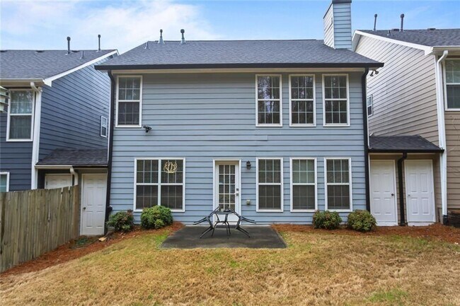 Building Photo - 1464 Gates Cir SE