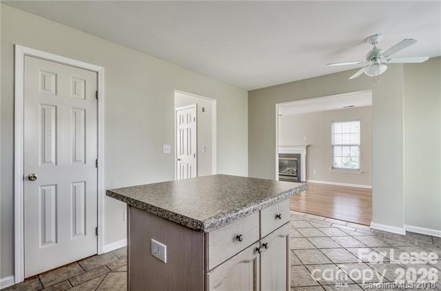 Building Photo - 12624 Cardinal Woods Dr